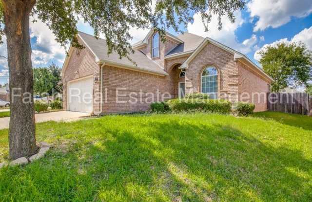 5924 Silver Sage Lane - 5924 Silver Sage Lane, Grand Prairie, TX 75052