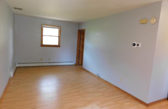 4754 Madison Avenue photos photos