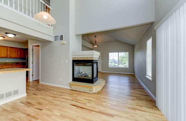 3 bed 3 bath corner lot in Broomfield! Newly refinished wood floors! photos photos