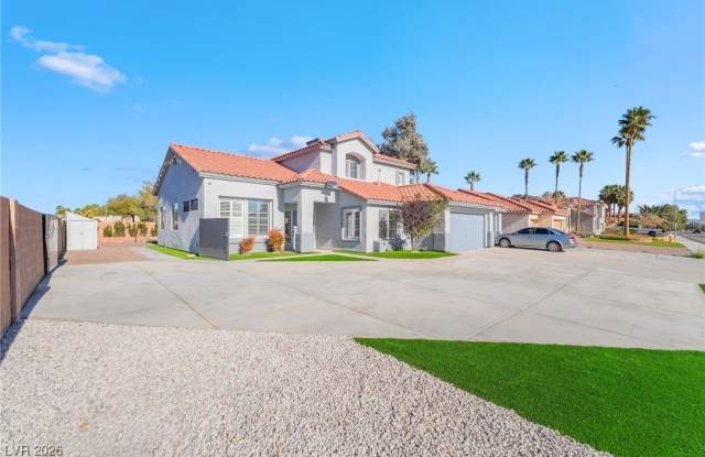 2076 E Wigwam Avenue photos photos