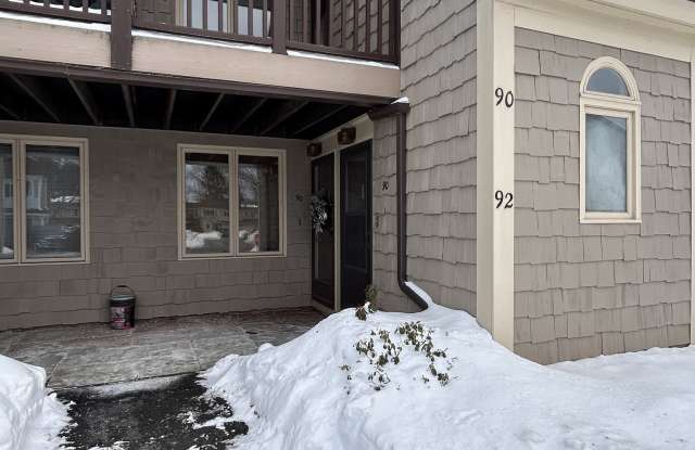 90 Little Oak Lane unit: 90 photos photos