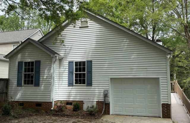 Charming 4/3 Home Downtown Greenville! photos photos