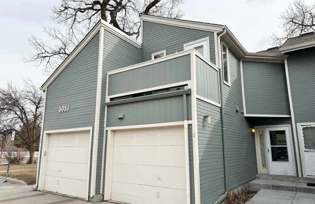 Newly Updated Townhome with Three Balconies in the Coveted Garrison lakes Community-Available NOW!! photos photos