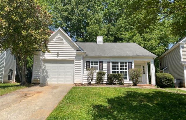 9223 Darbyshire Place - ELT - 9223 Darbyshire Place, Charlotte, NC 28216