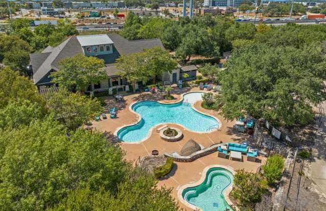 Bridge at Monarch Bluffs Apartments Gallery 4