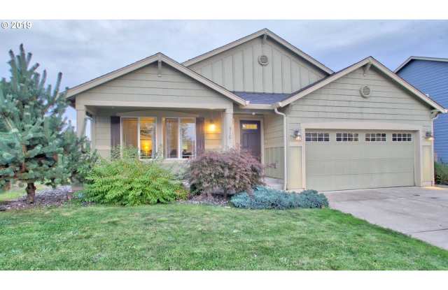 3 Bedroom 2 Bath Single Level with Large Fence Back Yard - Mt Norway Village Lot Backs to Greenspace photos photos