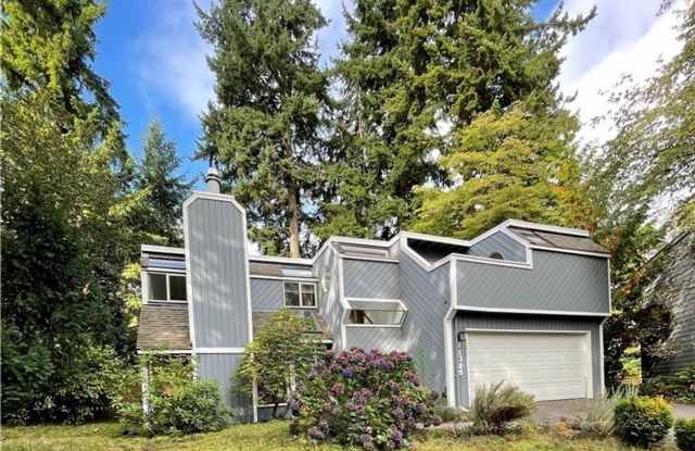 4Bd/2.5Ba Kirkland House photos photos