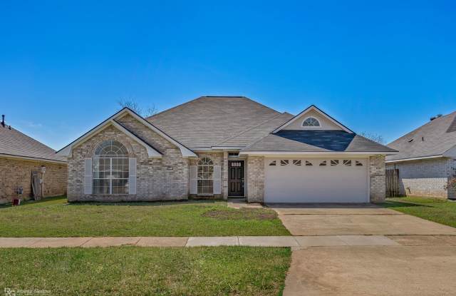Beautiful South Bossier Southgate Estates Home for Lease photos photos