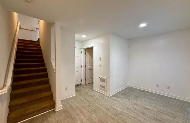 Capitol Hill - Townhouse Gallery 4