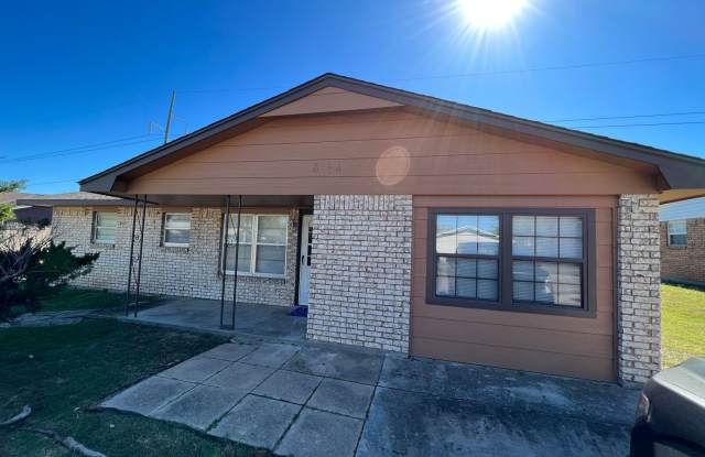 6954 SW Forest- AVAILABLE NOW! photos photos
