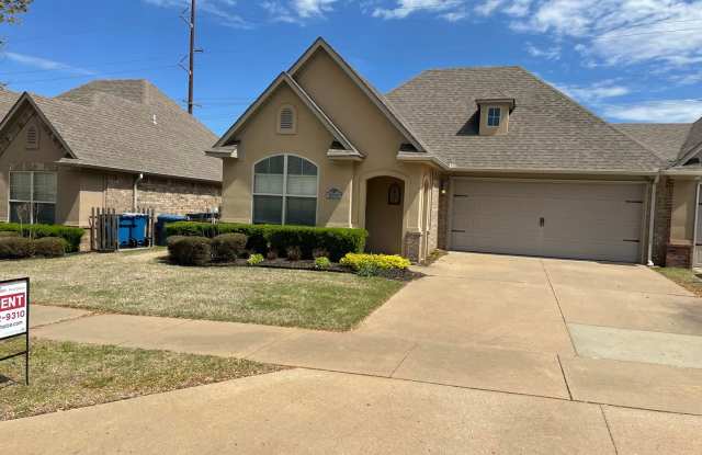 Welcome Home: Your Bentonville Oasis Awaits! photos photos