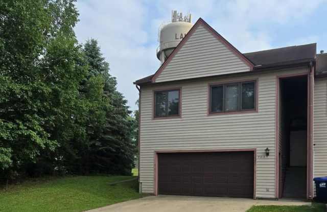 405 Hillcrest Street East photos photos