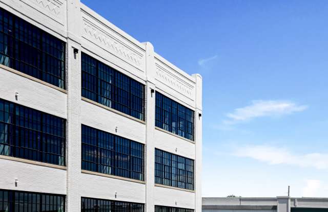 Cole Motor Gallery 4
