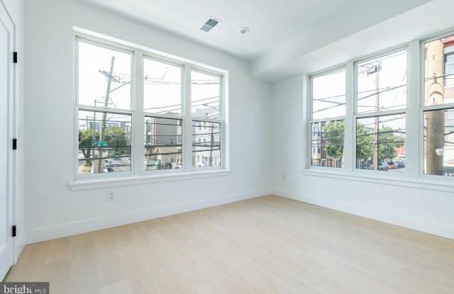 1649 6TH Street N photos photos