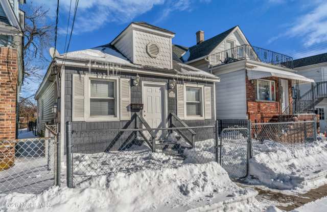 56 Highland Avenue photos photos