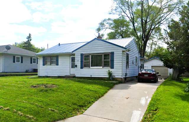 3 bedroom, 2 bath home in Waterloo photos photos 3 bedroom, 2 bath home in Waterloo photos photos