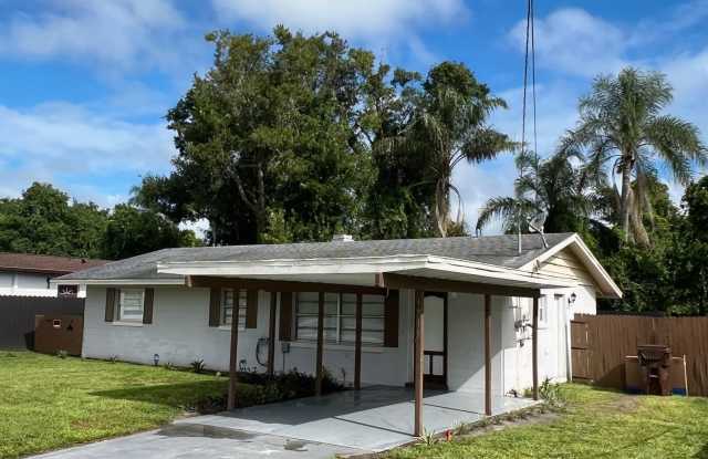 1715 W Ernest St photos photos