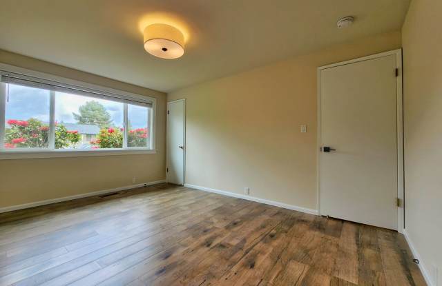 Beautilfully Remodeled 4 Bed 2.75 Bath Rambler in Newport Hills photos photos Beautilfully Remodeled 4 Bed 2.75 Bath Rambler in Newport Hills photos photos