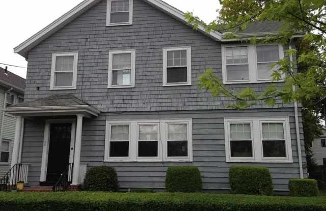28 Trapelo St. photos photos