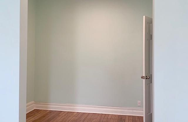 759 Jefferson Avenue Gallery 3