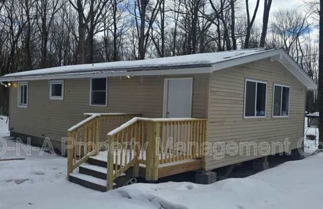 204 Dogwood Ln - 204 Dogwood Lane, Monroe County, PA 18058