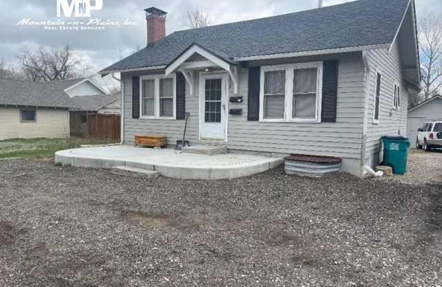 610 S. Loomis Avenue #A photos photos