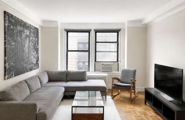 280 Riverside Drive Gallery 2