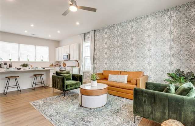1390 Cozy Circle Gallery 3