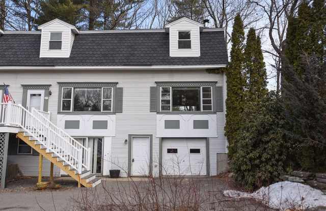 4 Sunset Drive - 4 Sunset Drive, Rockingham County, NH 03053