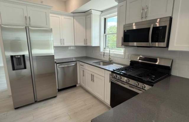 261 Marshall St photos photos