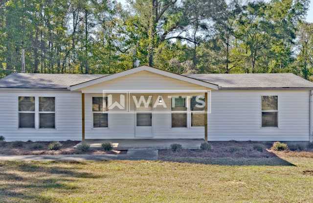 Single-Level 3BR/2BA on a Big Lot in Dora Gallery 1