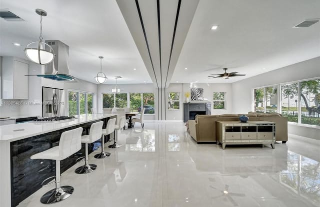 9430 NE 6th Ave - 9430 Northeast 6th Avenue, Miami Shores, FL 33138