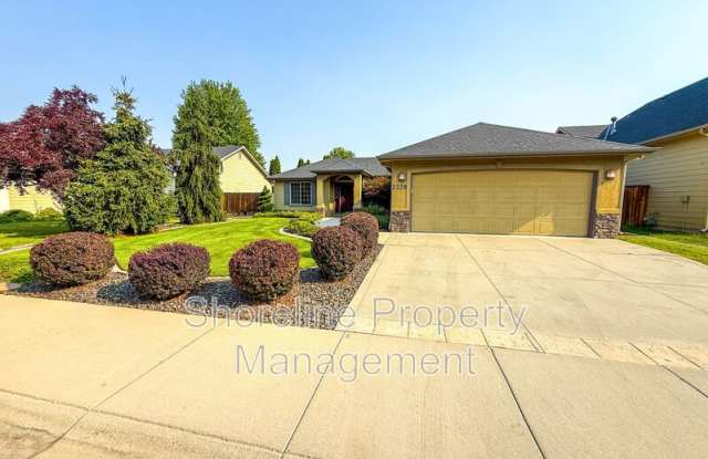 2328 E Satterfield St photos photos