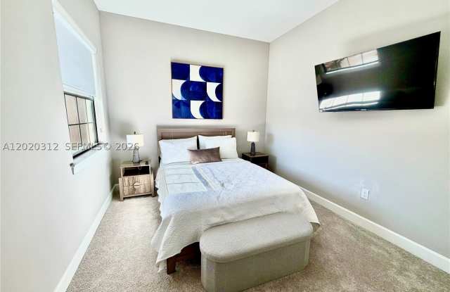 15323 Lucerna Gallery 4