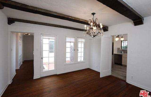 755 North Crescent Heights Boulevard photos photos