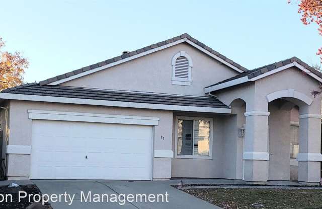 27 Silver Poplar Court Gallery 2