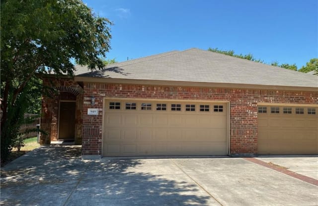 949 Brown Rock Drive - 949 Brown Rock Drive, New Braunfels, TX 78130