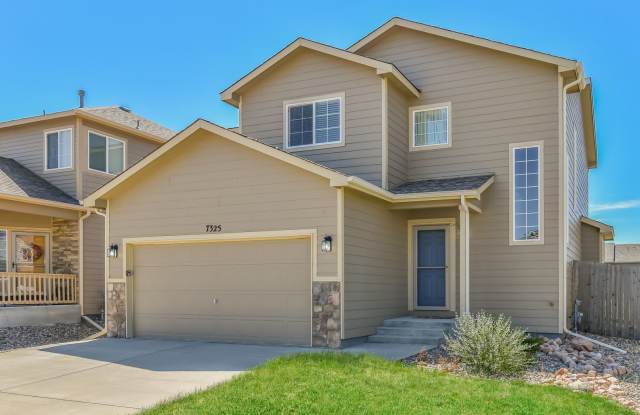 Amazing 3 Bed-3 Bath In Forest Meadows with AC!! FREE iPad or 55” TV plus 4 WEEKS FREE RENT IF MOVED IN BY 2/15!! photos photos