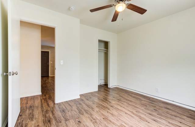 "The Belle Grove" One Bedroom Apartments (Wifi Included) Gallery 3