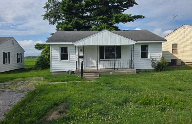 Beautiful 3BD/1BA Available Now photos photos
