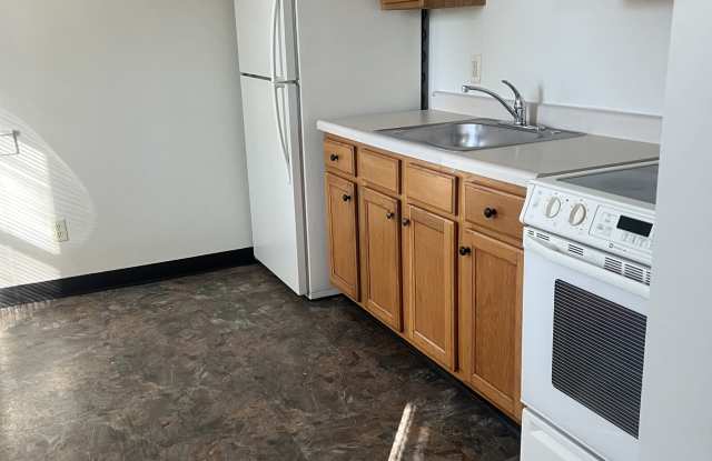 2326 School Street - 1 photos photos