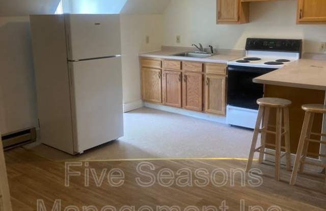 55 South Union - 6 Gallery 2