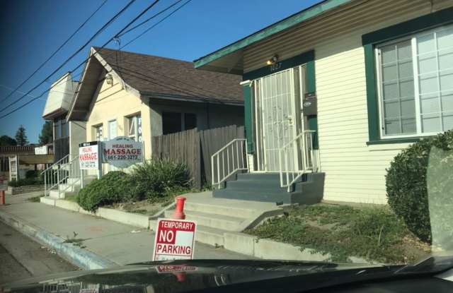 H ST 1027 photos photos