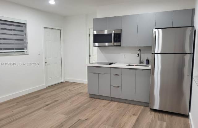 245 SW 105th Pl photos photos