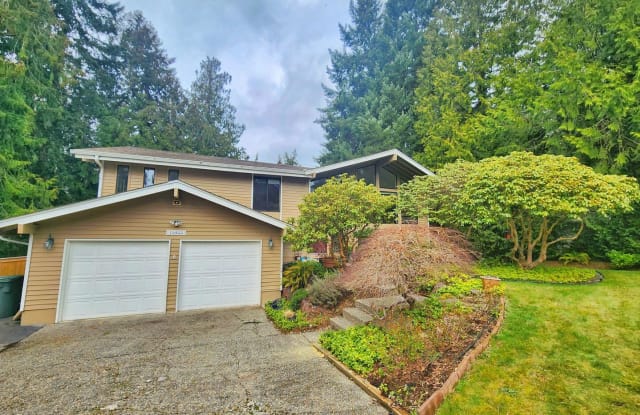 19408 SE 21st St - 19408 Southeast 21st Street, Sammamish, WA 98075