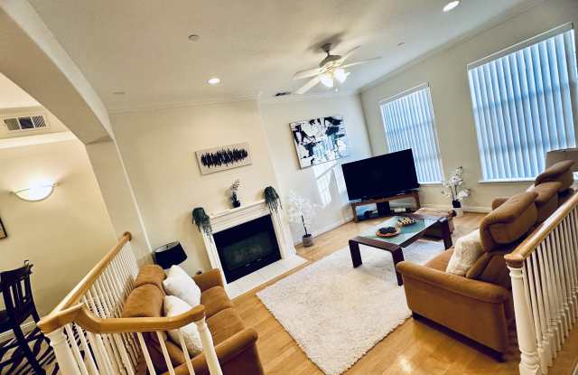 4106 W Kling St photos photos