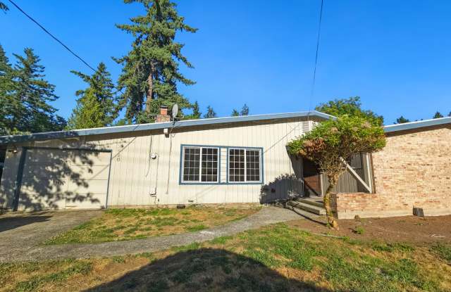 Charming Rambler Retreat Near Robinswood Park photos photos