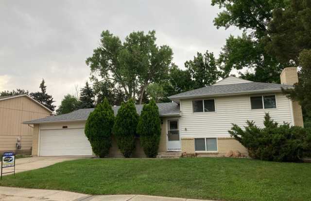 Corner Lot 4 Bedroom With AC! - 4903 Galena Drive, Colorado Springs, CO 80918