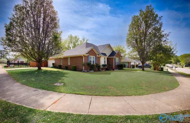 180 Jarrett Lane - 180 Jarrett Lane, Madison, AL 35758 180 Jarrett Lane - 180 Jarrett Lane, Madison, AL 35758
