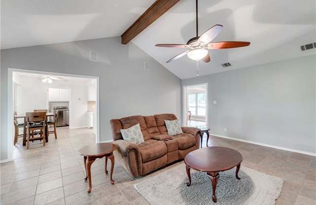 3903 Cordova DR Gallery 4